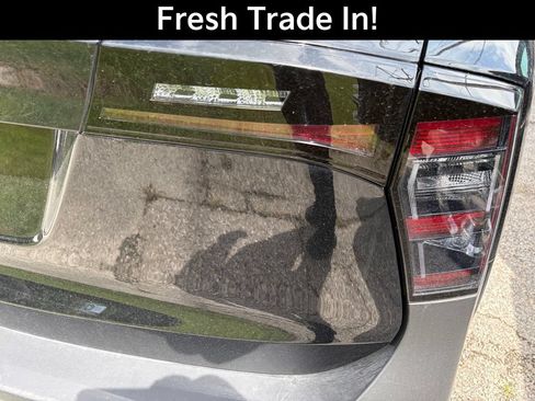 Used 2025 Nissan Kicks SV w/ Charging Package FWD image 10