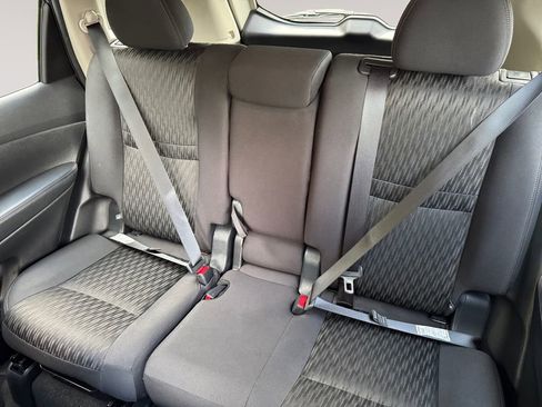 Used 2020 Nissan Rogue SV AWD/4WD image 13