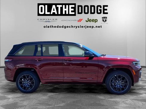 New 2026 Jeep Grand Cherokee Summit AWD/4WD image 27