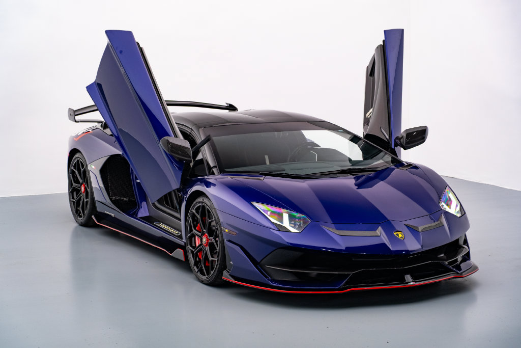 Used 2021 Lamborghini Aventador SVJ AWD/4WD image 16