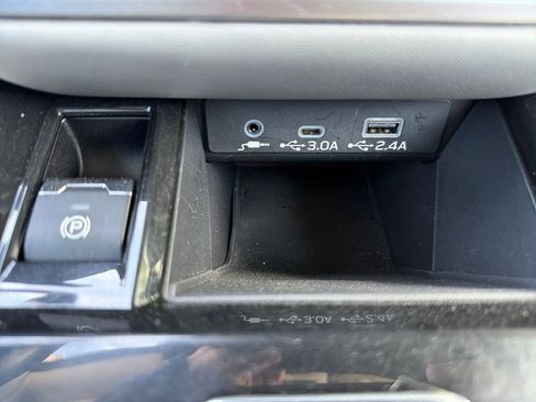 Certified 2024 Subaru Outback Premium AWD/4WD image 42