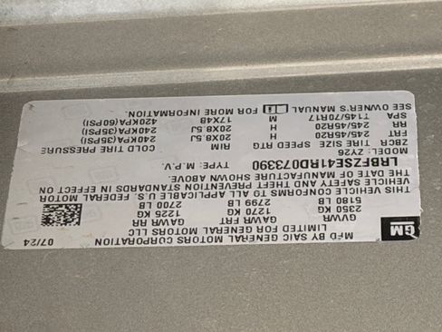 Used 2024 Buick Envision Avenir AWD/4WD image 12