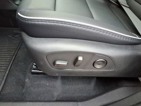 New 2026 GMC Acadia Denali w/ Super Cruise Package image 14