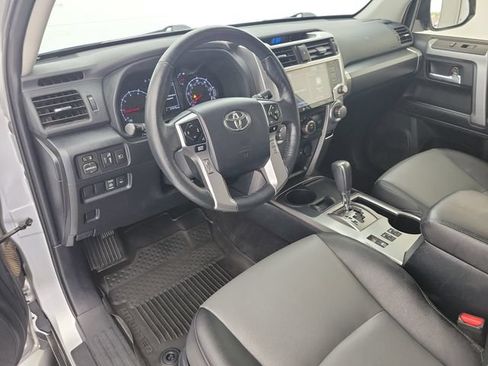 Used 2023 Toyota 4Runner SR5 Premium w/ Moonroof Package RWD image 18