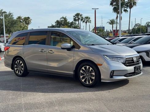 Used 2023 Honda Odyssey EX-L image 5