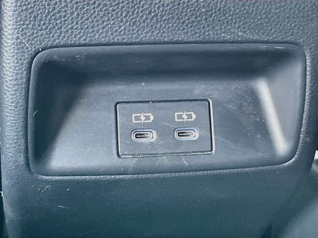Used 2026 Toyota Corolla SE FWD image 25