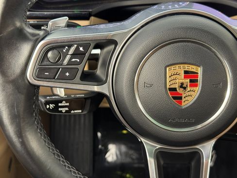 Used 2019 Porsche Cayenne E-Hybrid image 20