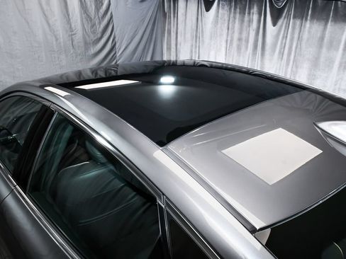 Used 2024 Toyota Crown AWD/4WD image 73