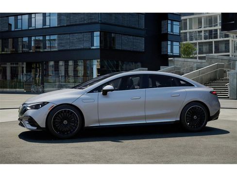 Used 2024 Mercedes-Benz EQE 350+ 4MATIC Sedan image 36