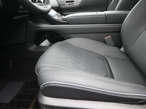 New 2026 INFINITI QX80 Autograph w/ Premium Cargo Package image 13