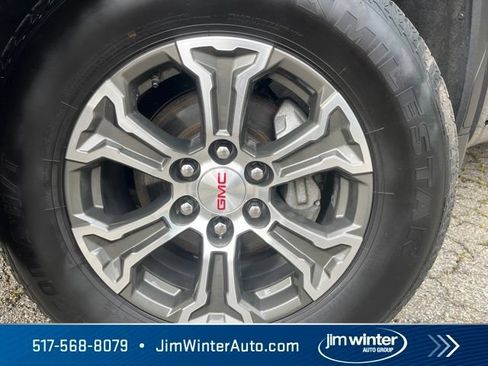 Certified 2025 GMC Sierra 1500 SLT AWD/4WD image 3
