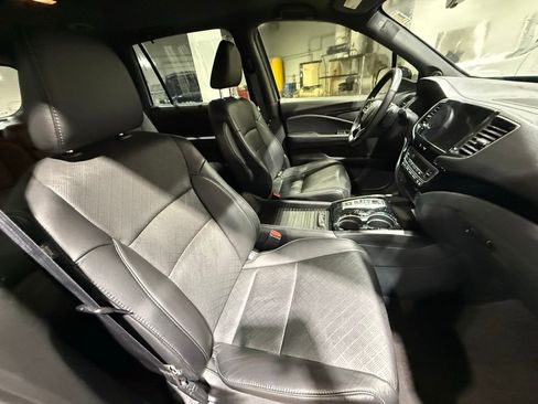 Used 2022 Honda Passport Elite image 42