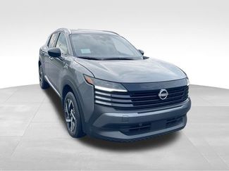Used 2026 Nissan Kicks SV FWD video 2