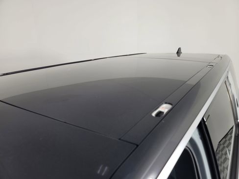 Used 2024 Rivian R1S Adventure image 13