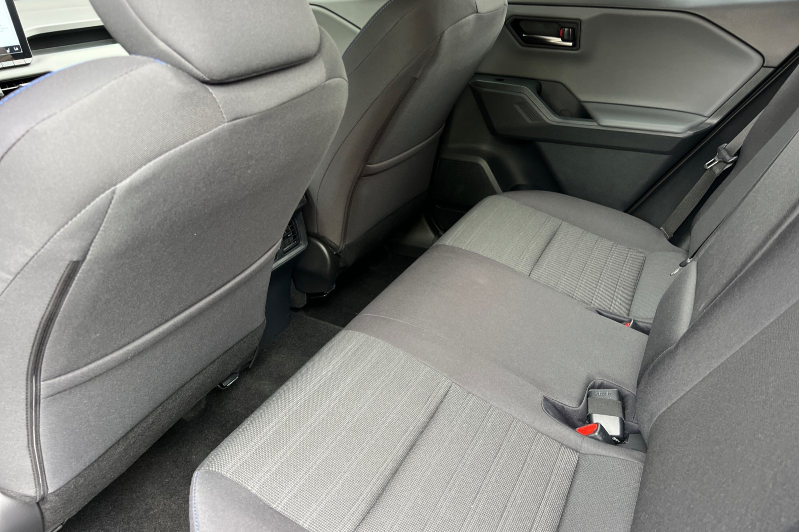 New 2026 Toyota RAV4 SE w/ Weather Package AWD/4WD image 13