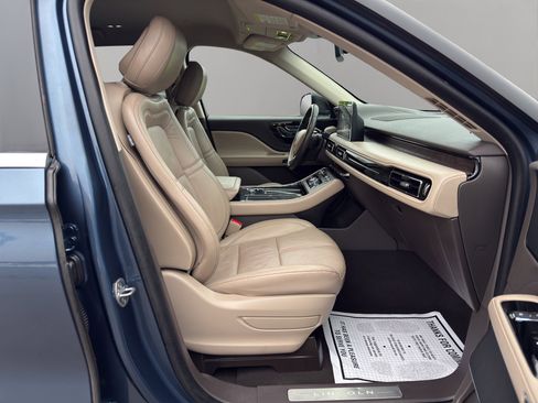 Used 2020 Lincoln Aviator Reserve w/ Elements Package Plus image 17