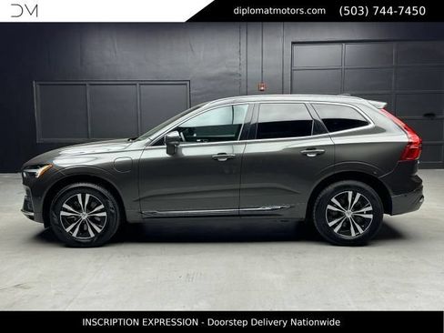 Used 2022 Volvo XC60 T8 Inscription Expression AWD/4WD image 3