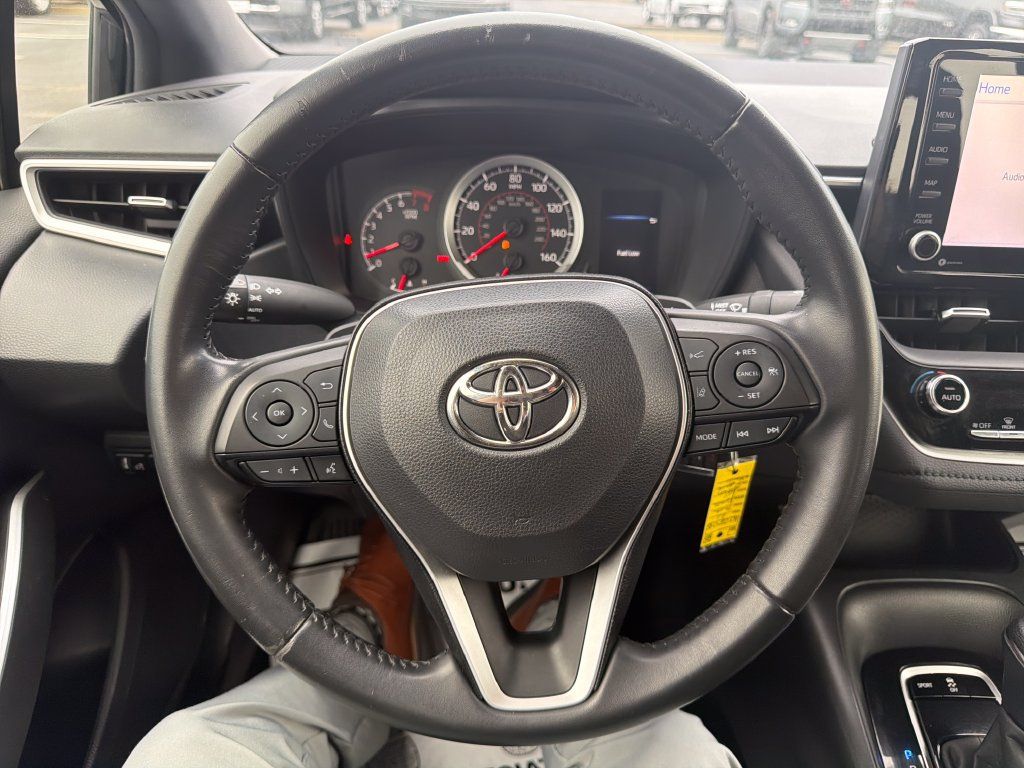 Used 2022 Toyota Corolla SE FWD image 9