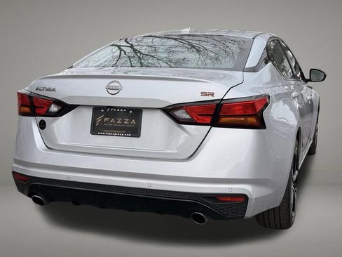 Used 2024 Nissan Altima 2.5 SR image 5