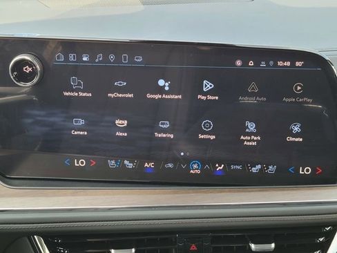 New 2025 Chevrolet Suburban High Country image 23