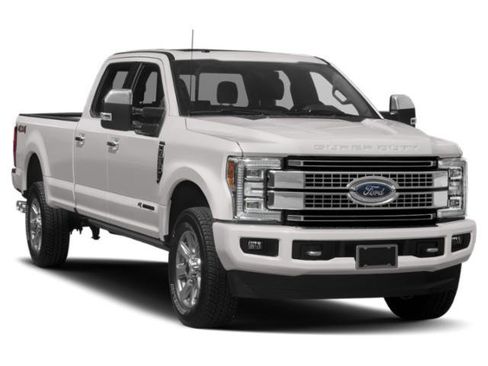 Used 2019 Ford F250 Platinum w/ Platinum Ultimate Package image 6