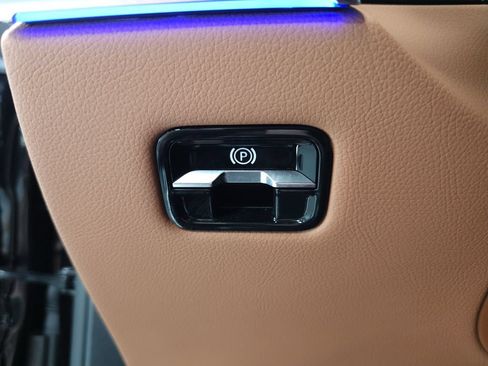 Certified 2025 Mercedes-Benz S 580e 4MATIC Sedan image 10