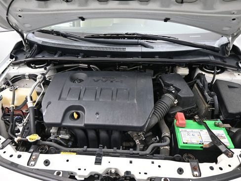 Used 2011 Toyota Corolla LE image 22