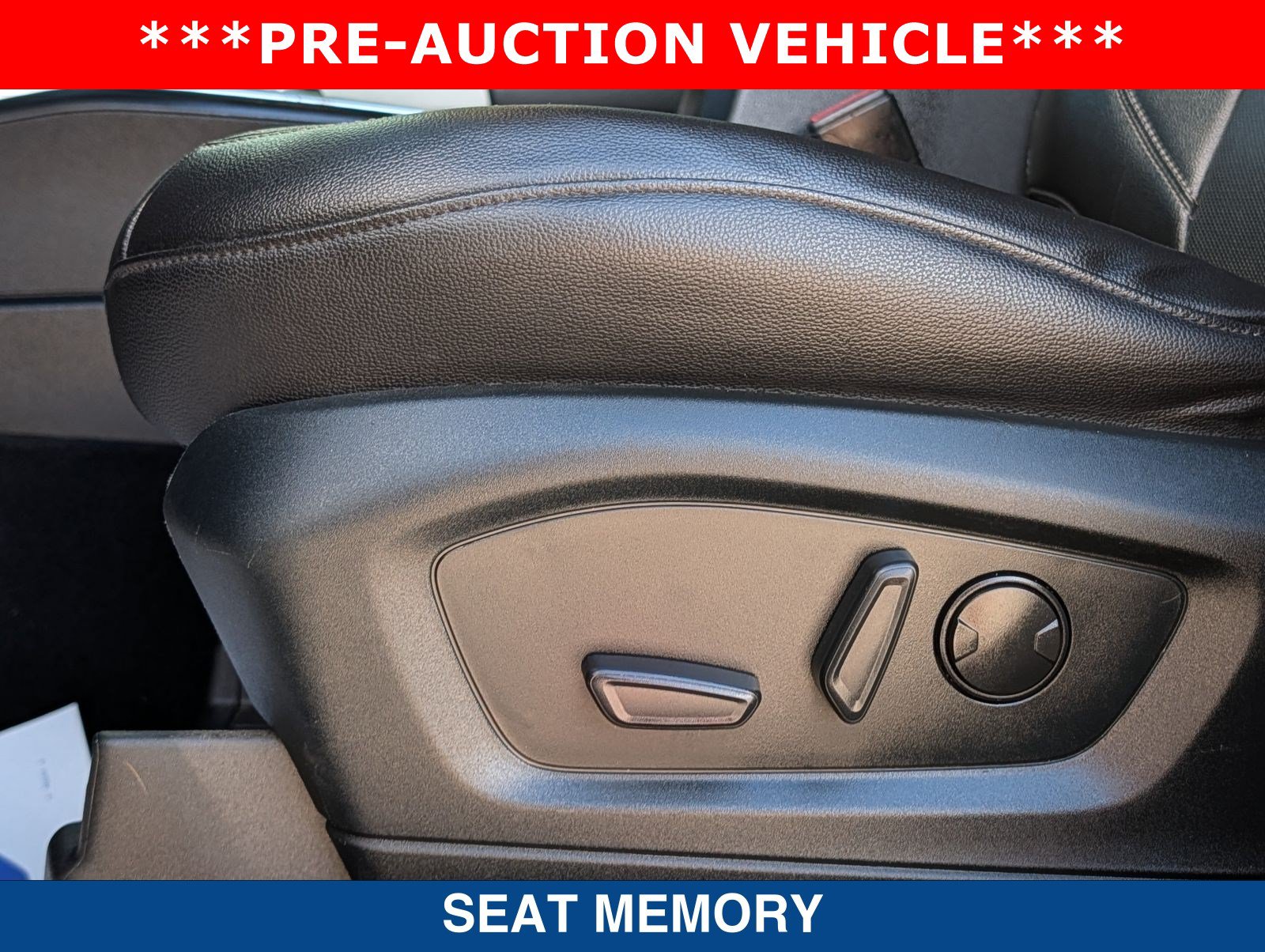 Used 2021 Ford Explorer Limited w/ Hybrid Equipment Group 310A AWD/4WD image 25