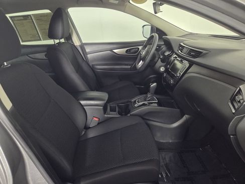 Used 2020 Nissan Rogue Sport S FWD image 31