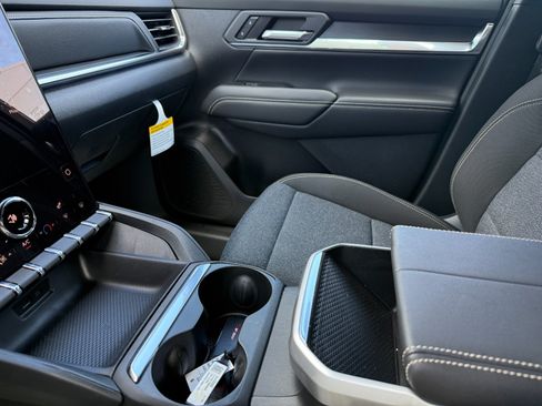 New 2026 GMC Terrain Elevation AWD/4WD image 29