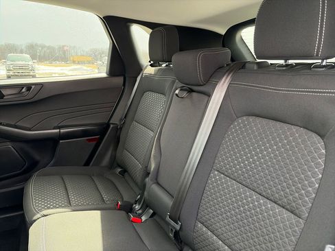 Used 2023 Ford Escape Active image 29