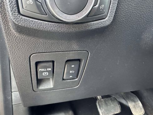 Used 2019 Ford F150 XLT w/ Equipment Group 302A Luxury image 24