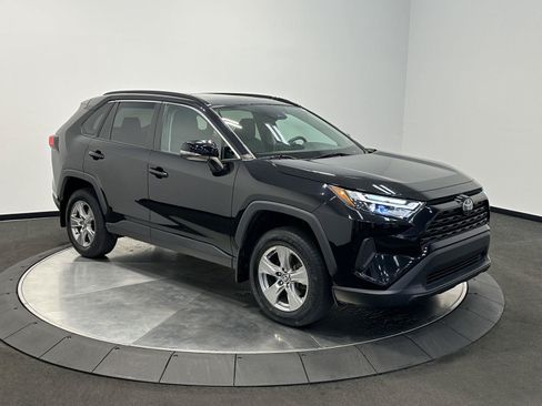 Used 2024 Toyota RAV4 XLE w/ Convenience Package AWD/4WD image 2