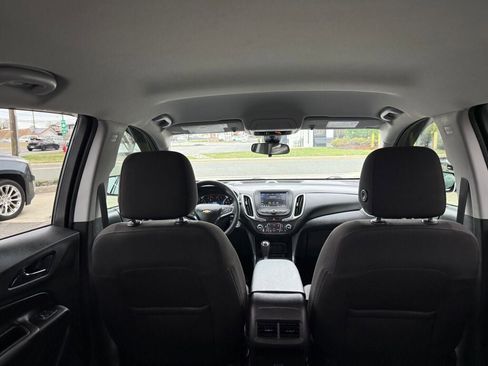 Used 2021 Chevrolet Equinox LT image 31
