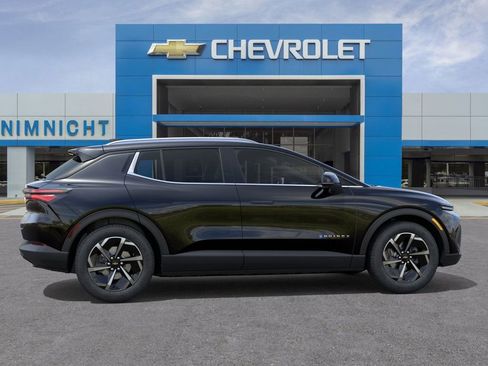 New 2026 Chevrolet Equinox EV LT image 5