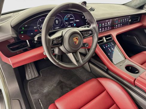 Certified 2022 Porsche Taycan GTS AWD/4WD image 4