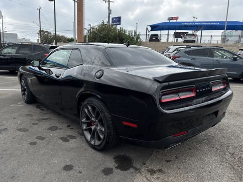 Used 2020 Dodge Challenger R/T Scat Pack image 5