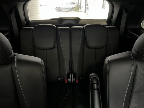 Certified 2025 Mercedes-Benz GLS 580 4MATIC image 35