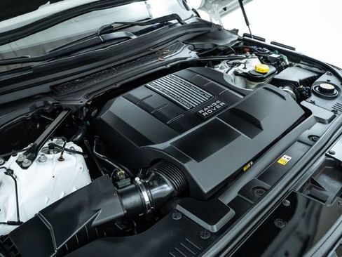 Used 2014 Land Rover Range Rover Supercharged image 34