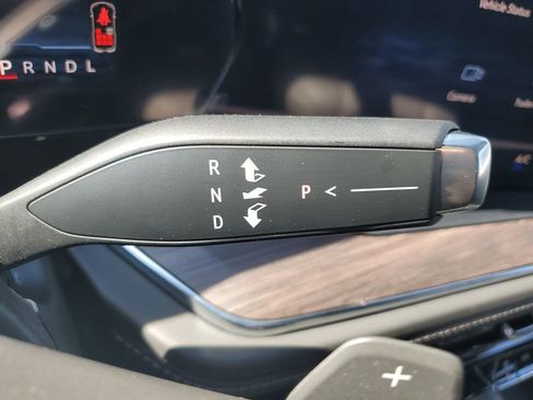New 2026 Chevrolet Suburban LS RWD image 26