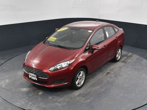 Used 2017 Ford Fiesta SE w/ Cold Weather Package image 33