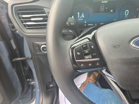 Used 2023 Ford Escape Platinum AWD/4WD image 15