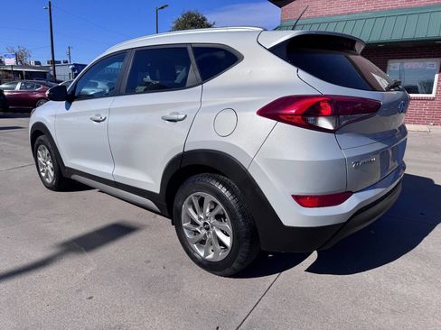Used 2017 Hyundai Tucson SE image 12