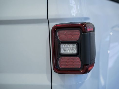 New 2026 Jeep Gladiator Sport AWD/4WD image 6