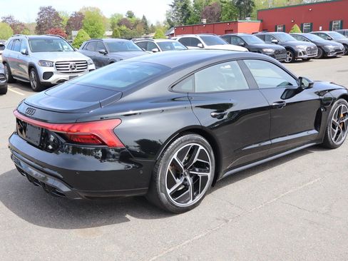 Used 2023 Audi RS e-tron GT w/ Carbon Performance Package AWD/4WD image 6