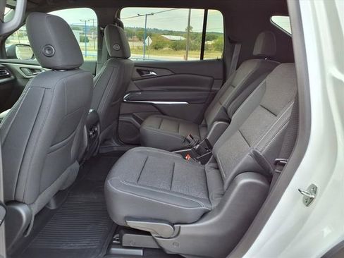 New 2026 Chevrolet Traverse LT w/ Driver Confidence Package image 12