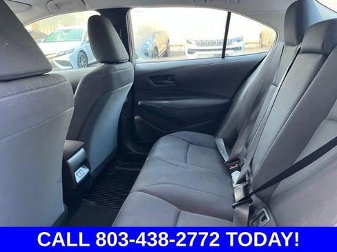 Used 2025 Toyota Corolla LE FWD image 12