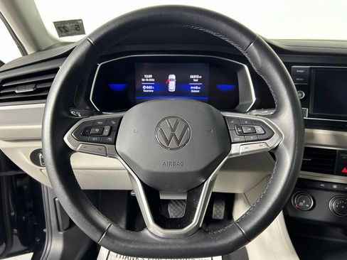Used 2022 Volkswagen Jetta S FWD image 21