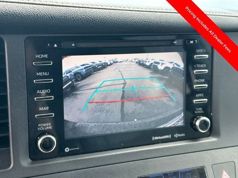 Used 2020 Toyota Sienna XLE FWD image 12