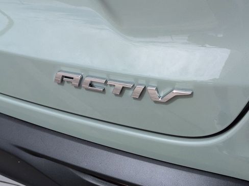 New 2026 Chevrolet Trax ACTIV w/ Sunroof Package image 7